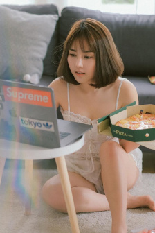 多肉到处做的